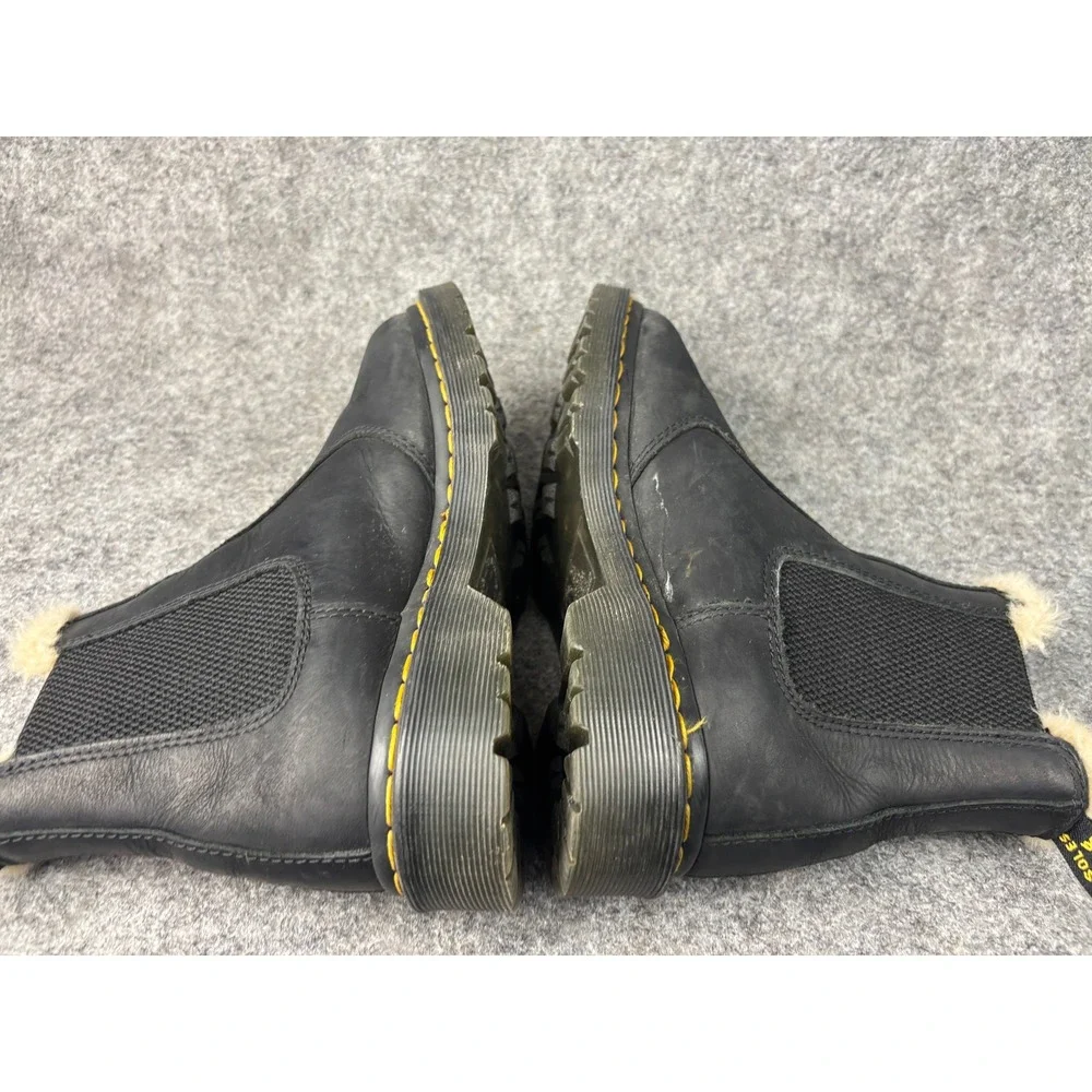 Dr. Martens 2976 Leonore Chelsea Boots Womens 7 Black Faux Fur Lined Leather